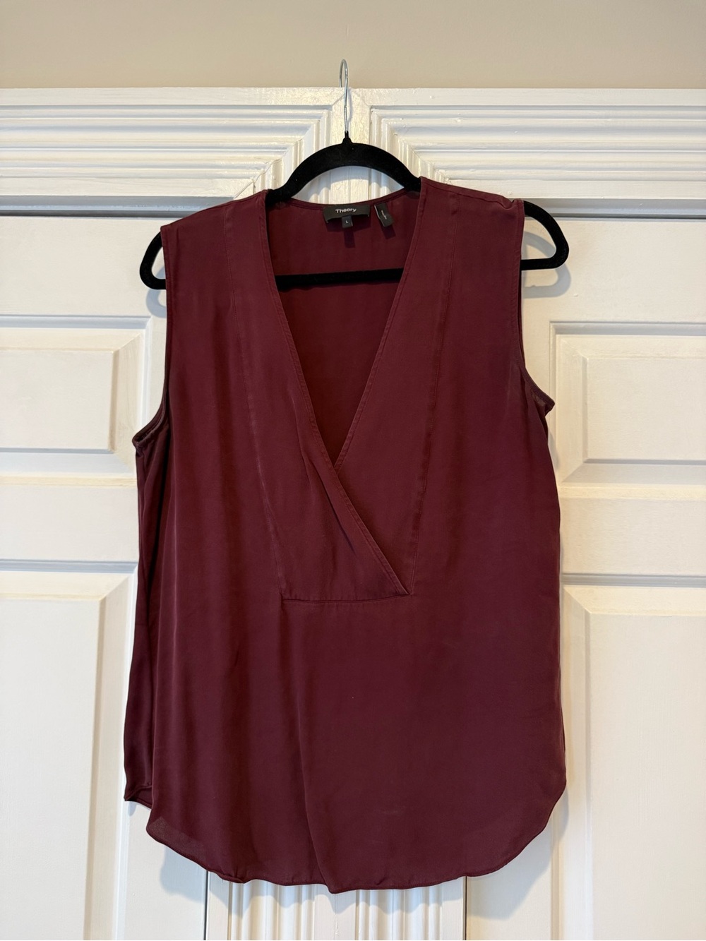 Theory Sleeveless V-Neck Silk Camisole in Burgundy